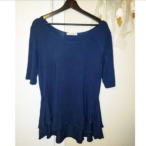 Lilac Clothing Navy Blue Flowy Top